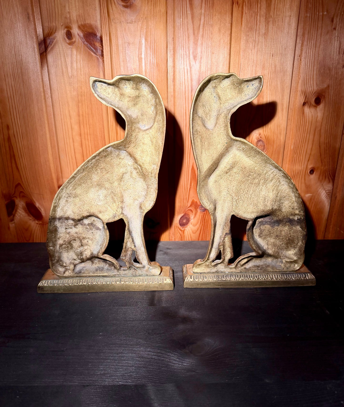 Antikes Paar Türstopper in Hundeform – Messing & Gusseisen (19. Jahrhundert)