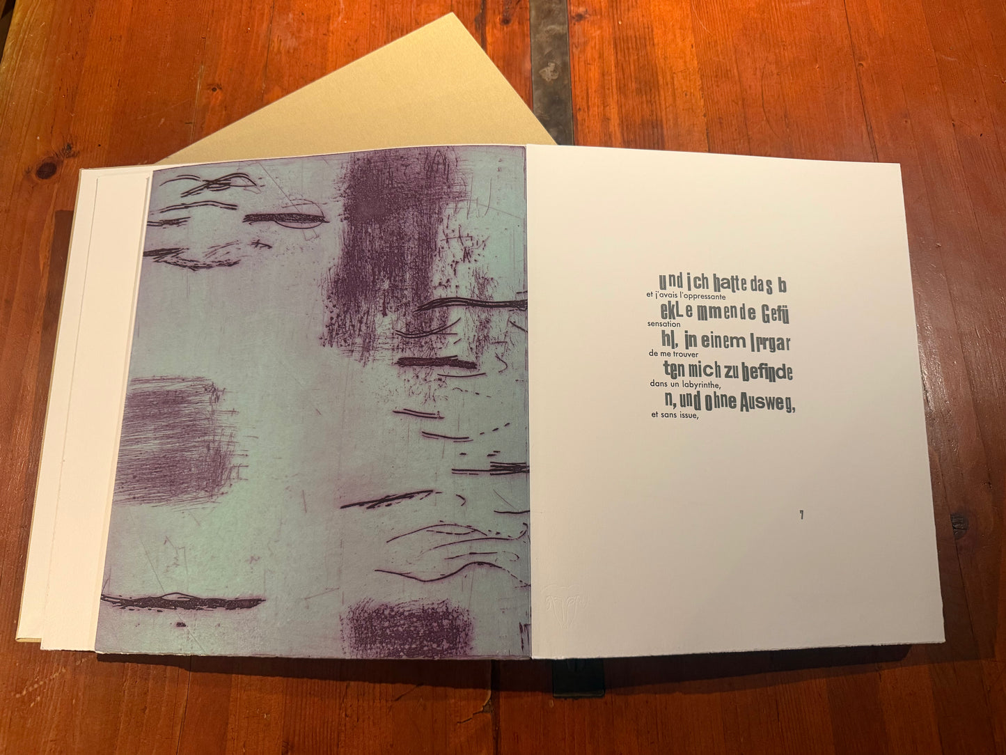 Friederike Mayröcker – »ziemlich Gedichtkopfkissen / presque oreiller-poème« · Künstlerbuch, Erstausgabe 1994, Nr. 20/70, handsigniert